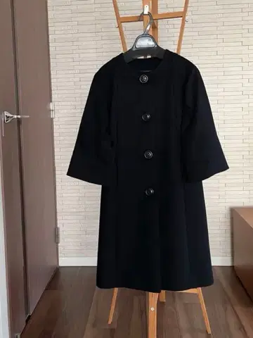 SHIPS 블랙 노카라 코트