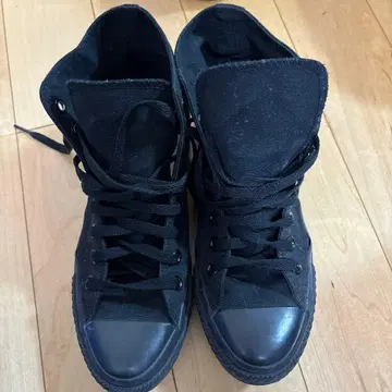 Converse 블랙 하이컷 스니커즈