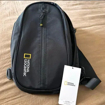 기간 한정 NATIONAL GEOGRAPHIC 바디백 블랙