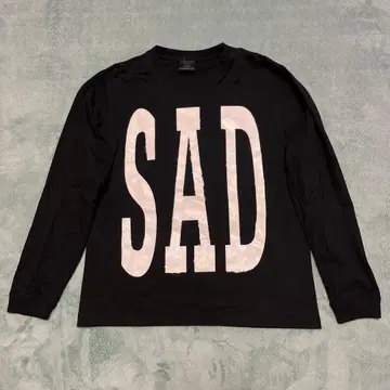 jellyy 착용 SAD 롱 슬리브 티셔츠