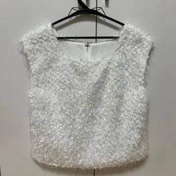 저스길리티 키라키라 페더 블라우스