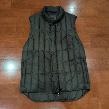 BUYETICA 슬리브리스 베스트 다운 자켓 44 올리브 그린