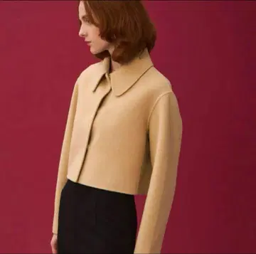 [ 새상품급 ] AKTE 액테 숏 리버 코트