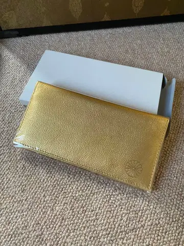 황궁 한정판 장지갑 골드 국화 문양