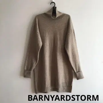 밴야드 스톰 캐시미어 혼방 슬릿 롱 니트 하이넥