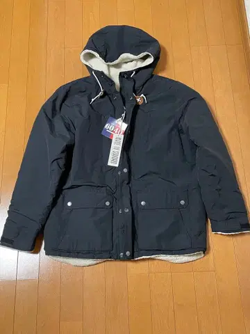 루프 도쿄 마운틴 후드티