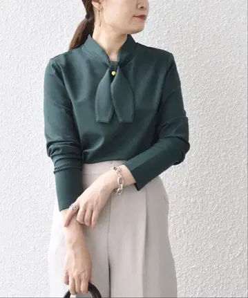 새상품급! SHIPS 보타이 티셔츠 리본 다크 그린 오피스 긴팔