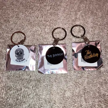 The Birthday 키링 세트