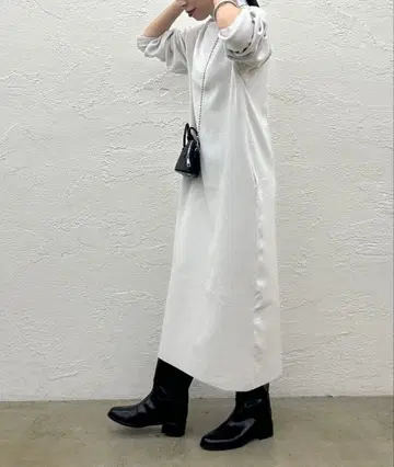 라운지 드레스 하이넥 총알 니트 원피스