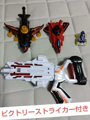 루팡레인저 VS 파트레인저 세트