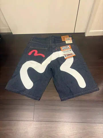 EVISU 숏팬츠 36 에비수