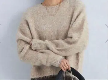 미사용에 가까운 그린 라벨 릴랙싱 알파카 혼방 니트