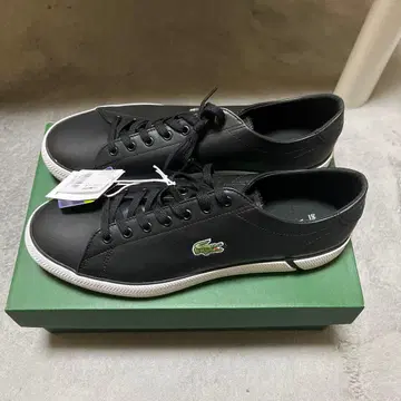 Lacoste 블랙 스니커즈