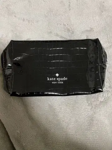kate spade 블랙 파우치