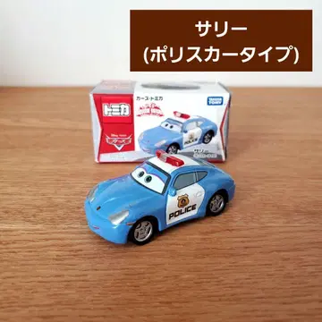 카즈 토미카 샐리 폴리스카 타입 라이트닝 맥퀸 미니카
