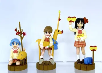 일상 월간 소년 에이스 부록 피규어 3종 세트