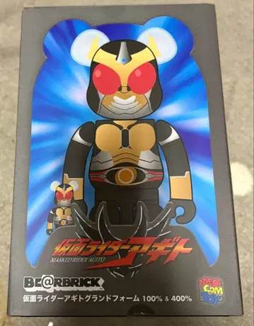 가면라이더 아기토 그랜드 폼 100%&400% 베어브릭