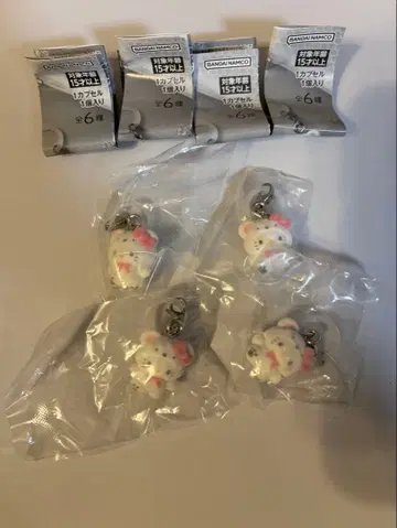 산리오 캐릭터즈 메지루시 액세서리 폭신폭신 스노우 헬로키티