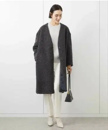 [ 새상품 반값 ] V넥 보아 코트 어반 리서치