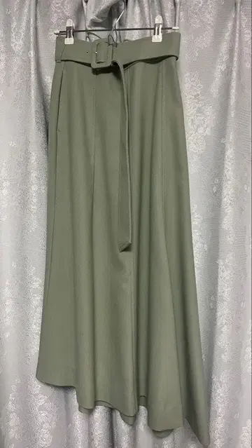 Mila Owen 올리브 롱 스커트 사이즈 0