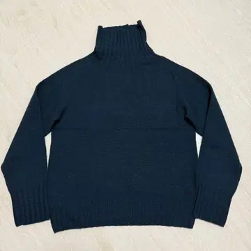 마가렛호웰 캐시미어 100% 터틀 니트