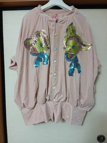 무챠챠 아차츄무 밤비곰 스팽글 상의 [레어]