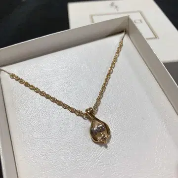 니나리치 NINA RICCI 골드 드롭 펜던트 목걸이