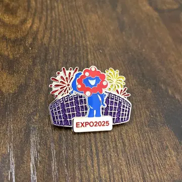 만박 미야쿠미야쿠 핀 배지