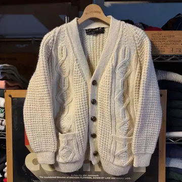 고급 새상품급 두툼한 포근포근한 아이슬란드산 아란 니트 가디건 짧은 기장