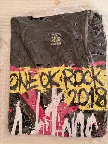 ONE OK ROCK 2018년 아레나 투어 T셔츠 S사이즈