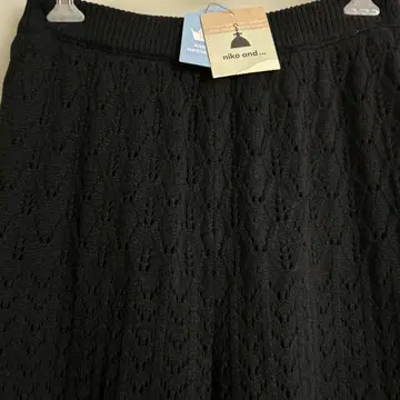 niko and - 블랙 니트 팬츠