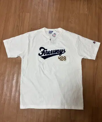 Freeways 프린트T셔츠 428 아이보리