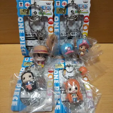 원피스 참 포함 피규어 키링 4종