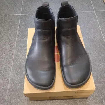 비보 베어풋 센서스 첼시 사이드 고어 부츠 블랙 37