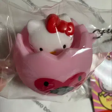 헬로키티 키링 사도 가 섬