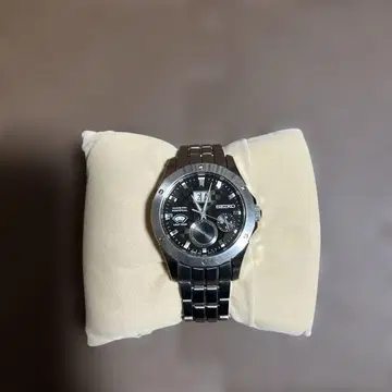 SEIKO 스테인리스 스틸 블랙 다이얼 손목시계