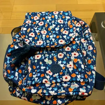 Kipling 꽃무늬 백팩