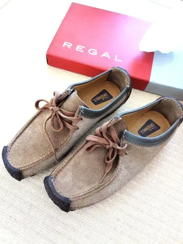 클락스 나탈리 메이플 스웨이드