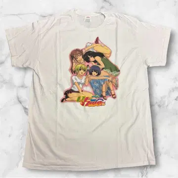 딸기 100% 애니메이션 T셔츠