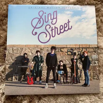 싱 스트리트 팜플렛