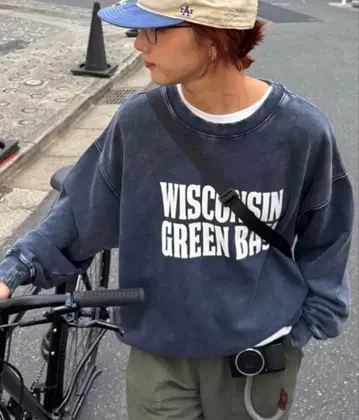 차오패닉 티피 NEW 애시드 워시 가공/쭈리 로고 맨투맨 구제 의류