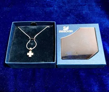 [ SWAROVSKI ] 미사용 크로스 목걸이