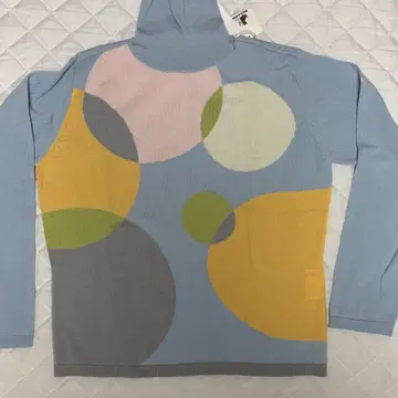 Black & White 터틀넥 스웨터