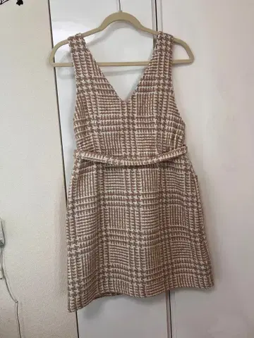 REDYAZEL 레이디 아젤 베이지 계열 체크 점퍼 스커트 원피스