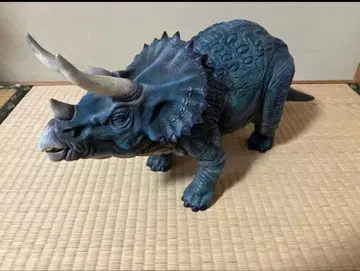 쥬라기 공원 츠쿠다 호비 트리케라톱스 공룡 피규어 대형