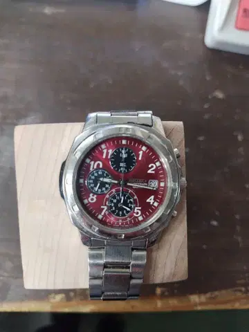 세이코 크로노그래프 7T92-0CA0 레드 다이얼 남성용