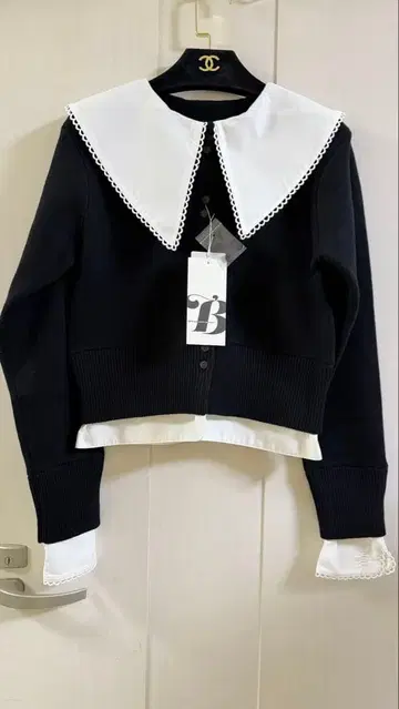 Bibiy. PATTY PILGRIM TOP 블랙 새상품