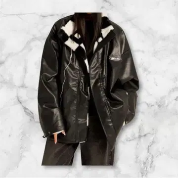 지하인 온라인 리버서블 점퍼 블랙 화이트