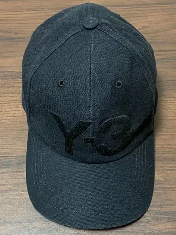 Y-3 블랙 야구 모자