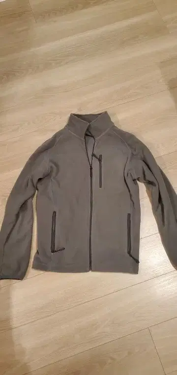 Tigora 그레이 플리스 자켓 집업